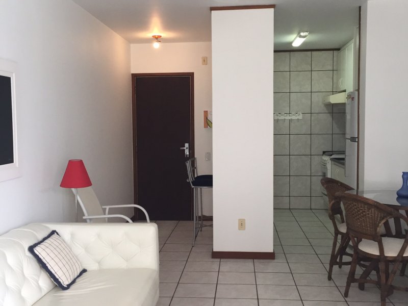 Apartamento à venda Jurerê Internacional com 62m² e 2 quartos por R$ 595.000 - 1920692109-76d21be5-921c-4a14-8236-77d540207c4c.jpeg