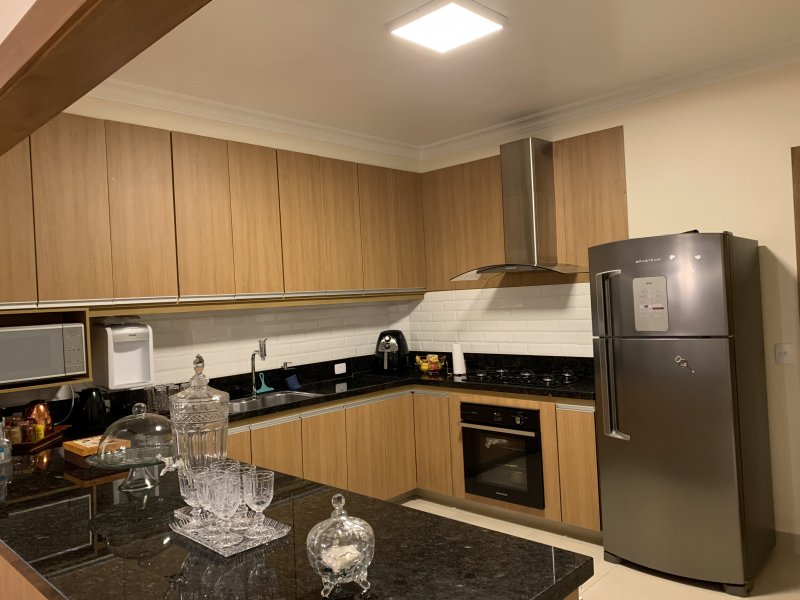 Casa de condomínio à venda Itaipava com 1m² e 5 quartos por R$ 1.900.000 - 1740246531-717f4fcd-28d2-452f-b9a4-d54be089bfcb.jpeg