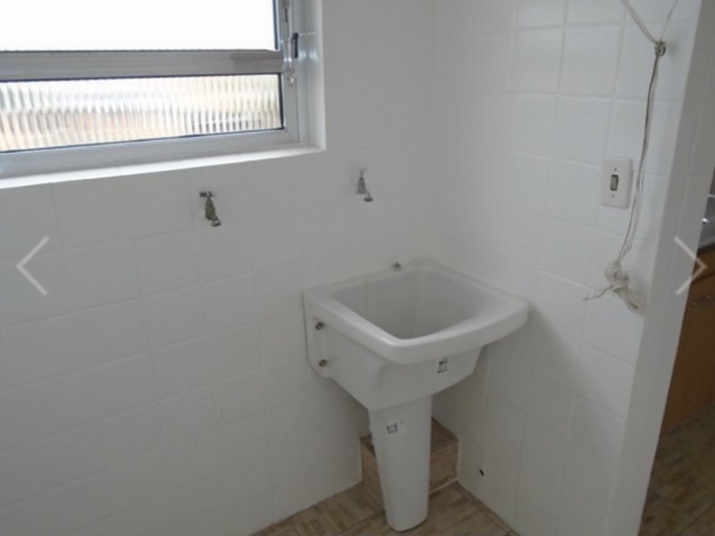 Apartamento à venda Penha com 52m² e 2 quartos por R$ 195.000 - 1969169247-07-area-servico.jpg