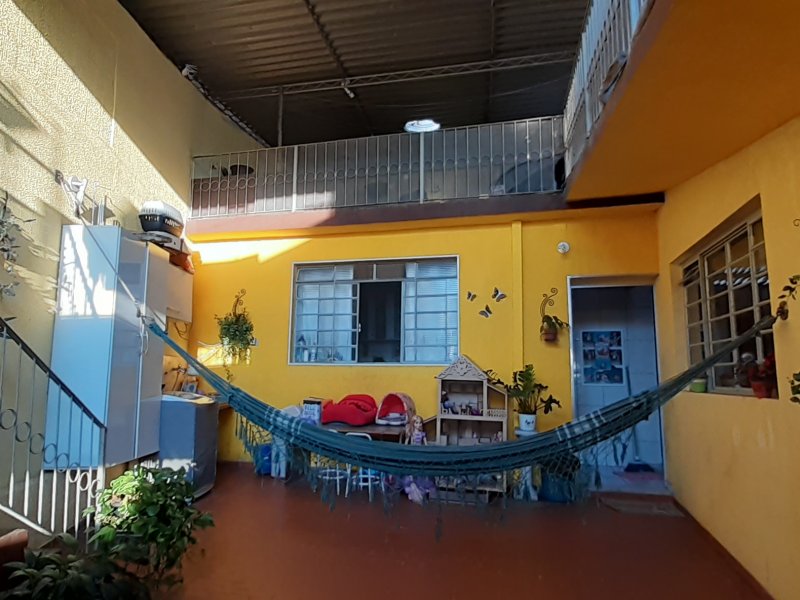 Comercial à venda Vila Sao Paulo com 190m² e 1 quarto por R$ 550.000 - 69620527-quintal-02.jpg