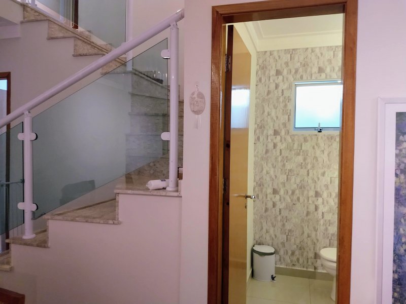Casa à venda Vila Constança com 130m² e 3 quartos por R$ 750.000 - 263698559-10-lavabo-3.jpg