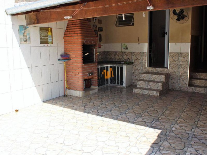 Casa à venda Vila Haro com 126m² e 3 quartos por R$ 490.000 - 1386711440-casa12.jpg