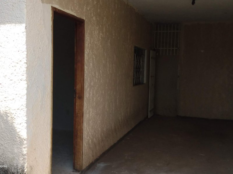 Casa à venda Jardim das Oliveiras com 300m² e 2 quartos por R$ 180 - 759933238-img-20200923-131614388.jpg