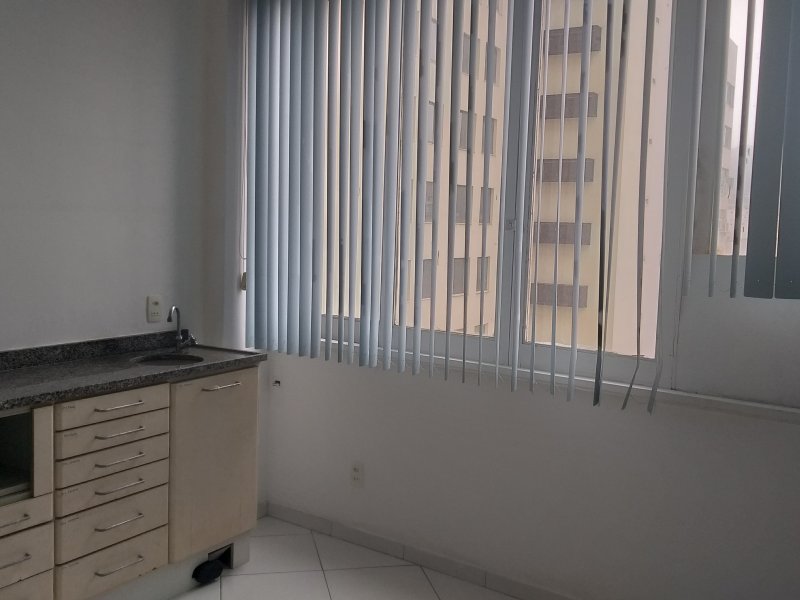 Kitnet à venda Centro com 30m² e 1 quarto por R$ 140.000 - 1470241383-inbound5827676169897376164.jpg
