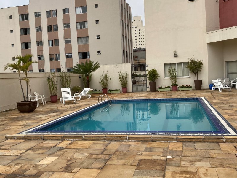 Apartamento à venda Vila Alexandria com 69m² e 2 quartos por R$ 530.000 - 2037537923-piscina.jpg