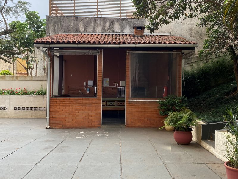 Apartamento à venda Vila Alexandria com 69m² e 2 quartos por R$ 530.000 - 639575218-churrasqueira.jpg