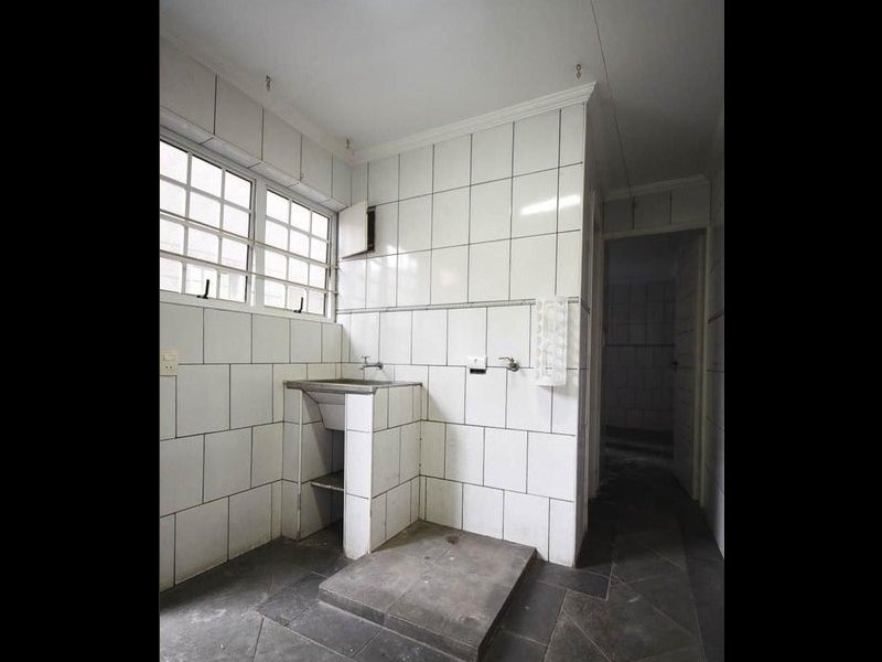 Casa à venda Super Quadra Morumbi com 280m² e 4 quartos por R$ 850.000 - 1854289452-lavanderia.jpg