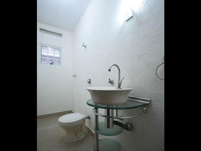 Casa à venda Super Quadra Morumbi com 280m² e 4 quartos por R$ 850.000 - 1941041135-lavabo.jpg