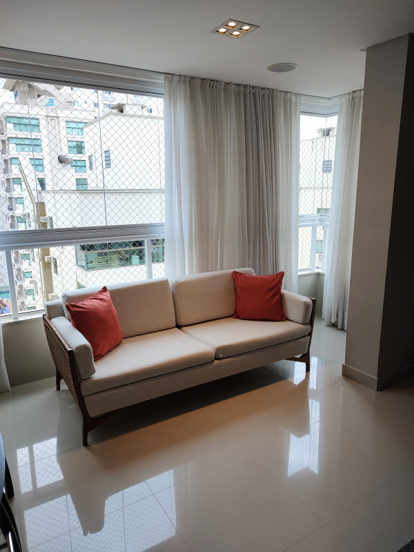 Apartamento à venda Zona 7 com 149m² e 3 quartos por R$ 2.100.000 - 1814383998-inbound5045626403802213441.jpg