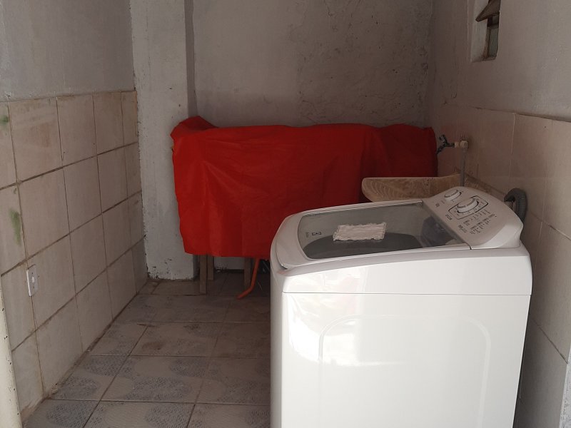 Casa à venda Partenon com 200m² e 4 quartos por R$ 210.000 - 676662907-20201025-124442.jpg