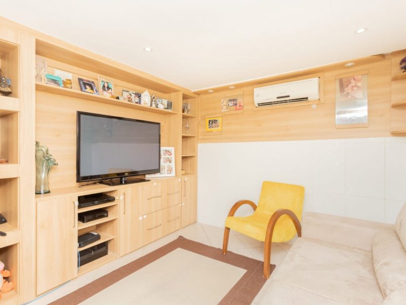 Casa à venda Vila Ipiranga com 422m² e 3 quartos por R$ 880.000 - 1995490460-img-20201029-wa0045.jpg