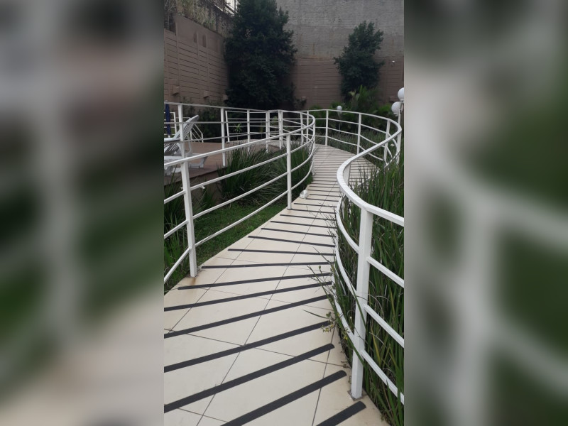 Apartamento para alugar Casa Verde Alta com 70m² e 3 quartos por R$ 0 - rampa-de-acesso-piscina.jpeg