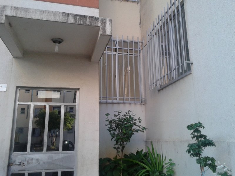 Apartamento à venda Alvorada com 45m² e 2 quartos por R$ 135.000 - 421625556-janelas-do-apartamento.jpg