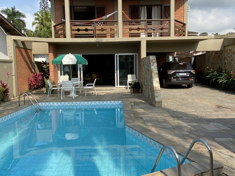 Casa à venda Jardim Virgínia com 286m² e 3 quartos por R$ 900.000 - 203653919-img-0455.JPG