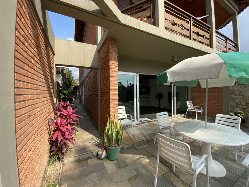 Casa à venda Jardim Virgínia com 286m² e 3 quartos por R$ 900.000 - 391120123-img-0460.JPG