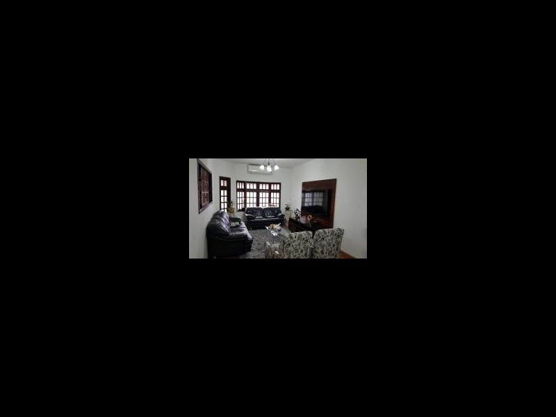 Casa à venda Jardim Esmeralda com 310m² e 3 quartos por R$ 760.000 - 489429635-casa-sala-1.jpg