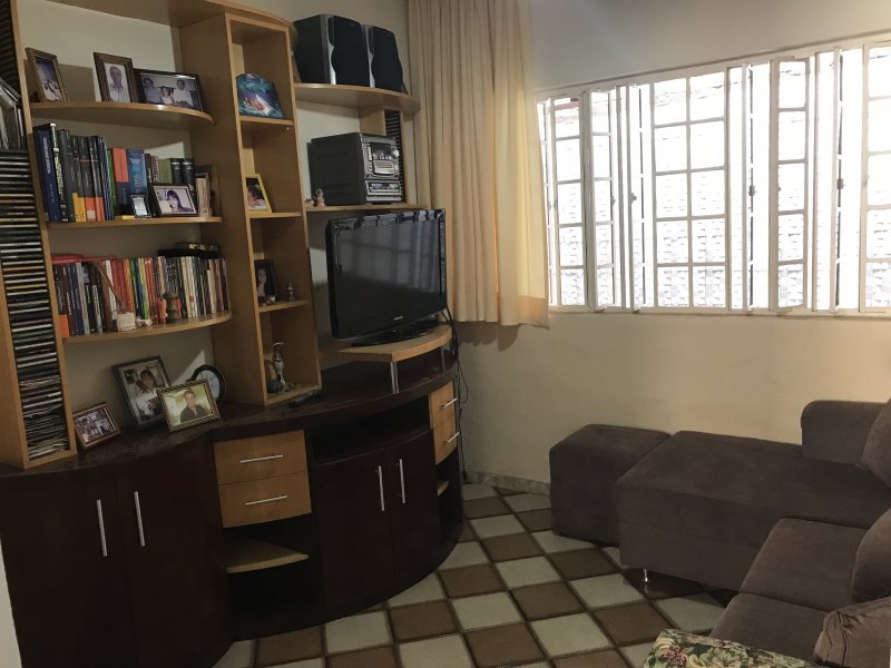 imóvel com 220m² - Paqueta - Belo Horizonte