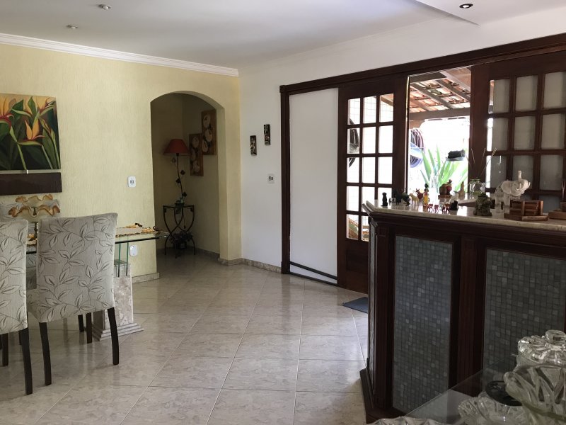imóvel com 220m² - Paqueta - Belo Horizonte