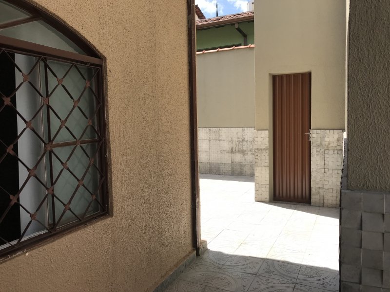 imóvel com 220m² - Paqueta - Belo Horizonte