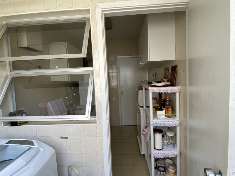 Apartamento à venda Jardim Tres Marias com 52m² e 1 quarto por R$ 200.000 - 1661030524-f8cee62e-dadb-4340-94b8-55348a692ab8.jpeg