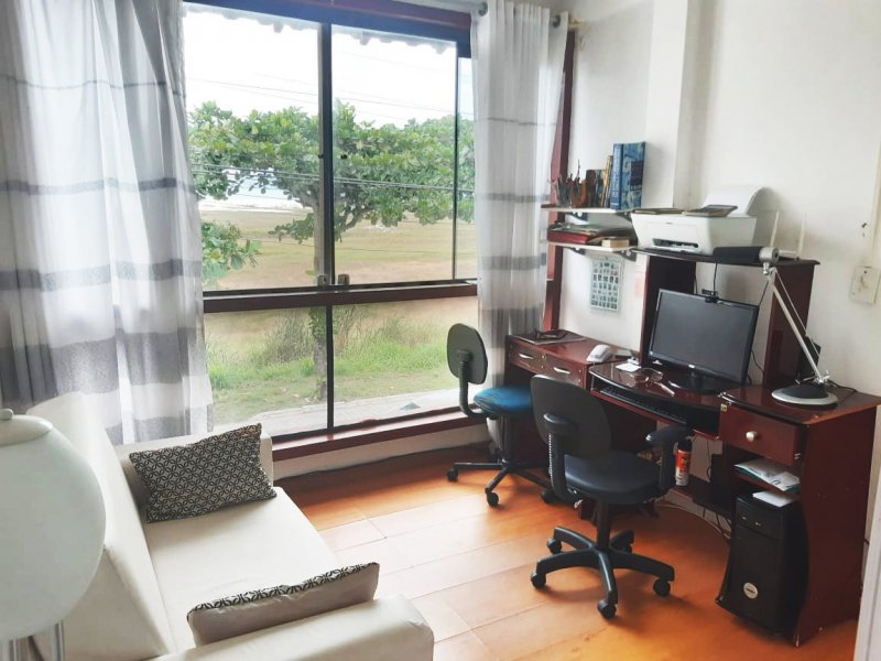 Casa de condomínio à venda Braga com 262m² e 3 quartos por R$ 890.000 - 1099244828-suite-2-piso.jpg
