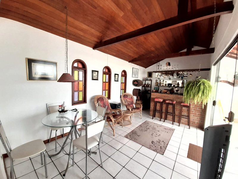 Casa de condomínio à venda Braga com 262m² e 3 quartos por R$ 890.000 - 1160012574-casa-cabo-frio-braga-24.jpg