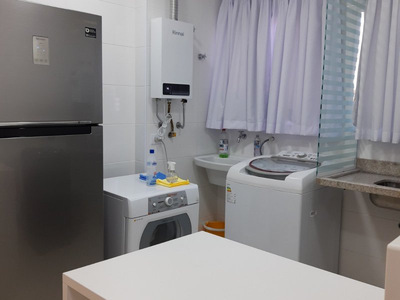 Apartamento à venda Ponta da Praia com 44m² e 1 quarto por R$ 410.000 - 1562258169-img-20200810-170814189.jpg