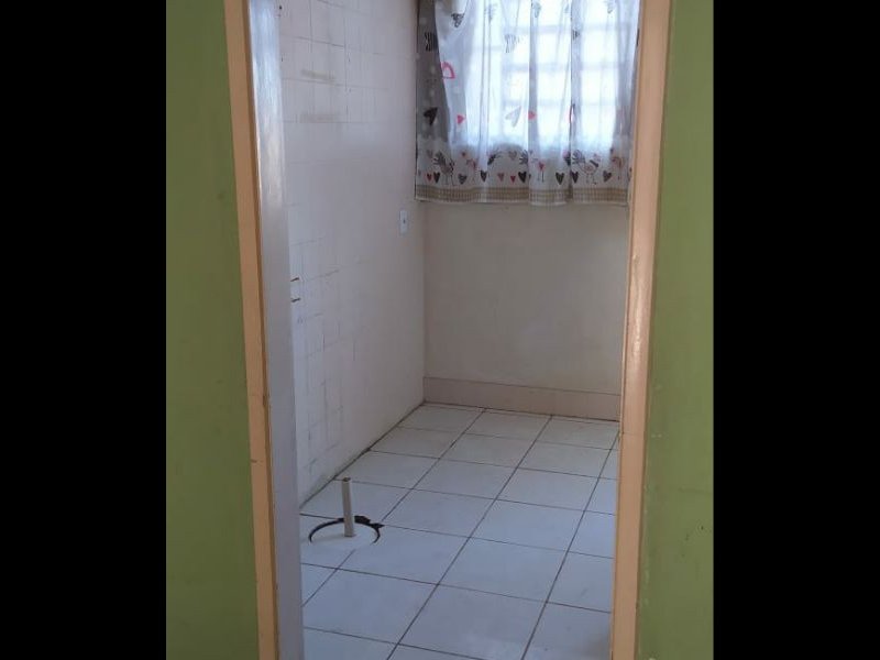 Apartamento à venda Rubem Berta com 50m² e 2 quartos por R$ 130.000 - 50612779-fefa55d4-3ba2-4260-adef-33e2f07746f3.jpg