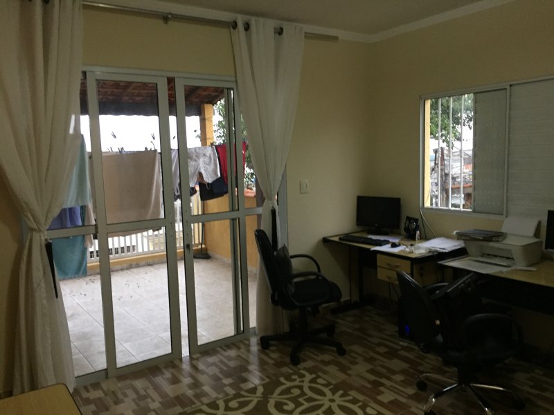 Casa à venda Jardim Coimbra com 195m² e 4 quartos por R$ 390.000 - 1299334399-ac8c8cc9-c4dd-4737-b290-b46055d345c0.jpeg