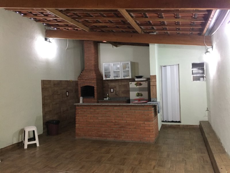 Casa à venda Jardim Coimbra com 195m² e 4 quartos por R$ 390.000 - 1425122439-88d96528-220d-4d34-9be0-33d91811ab0f.jpeg