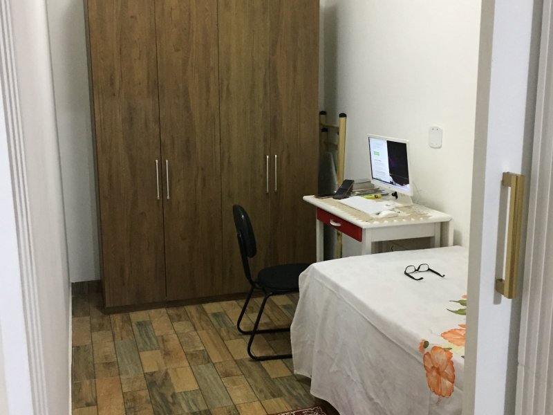 Casa à venda Jardim Coimbra com 195m² e 4 quartos por R$ 390.000 - 1985421885-d930fad3-e527-4cfc-a379-128276f5e0fd.jpeg