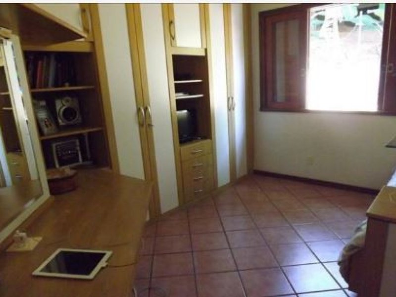 Casa de condomínio à venda Engenho do Mato com 360m² e 5 quartos por R$ 1.580.000 - 1674531013-casa-uba-floresta-10.JPG