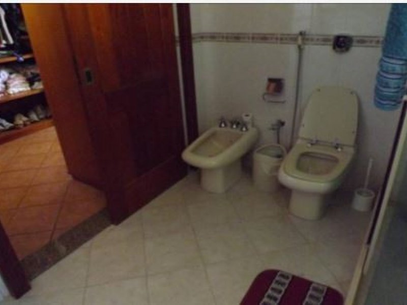 Casa de condomínio à venda Engenho do Mato com 360m² e 5 quartos por R$ 1.580.000 - 1790162125-casa-uba-floresta-8.JPG