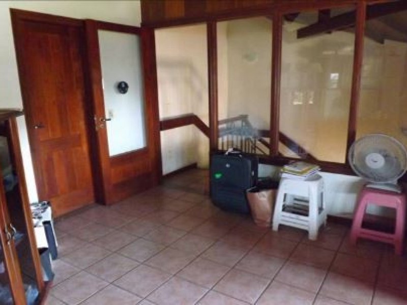 Casa de condomínio à venda Engenho do Mato com 360m² e 5 quartos por R$ 1.580.000 - 708663486-casa-uba-floresta-11.JPG