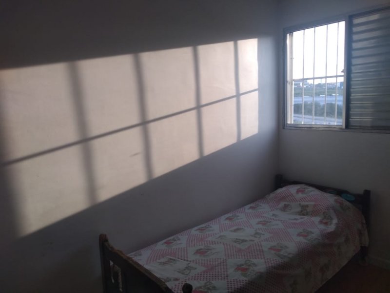 Apartamento à venda Bandeiras com 57m² e 2 quartos por R$ 230.000 - 106000670-foto-quartosolteiro5.jpeg
