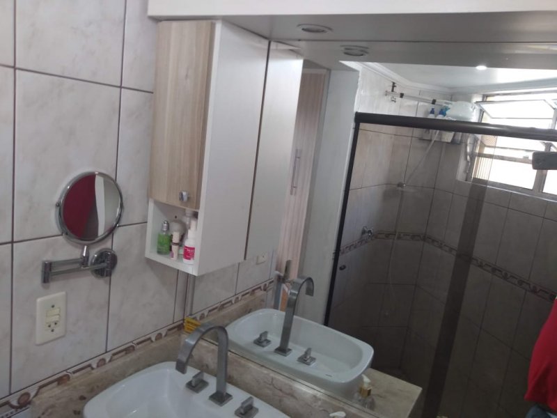 Apartamento à venda Bandeiras com 57m² e 2 quartos por R$ 230.000 - 182252540-foto-banheiro2.jpg