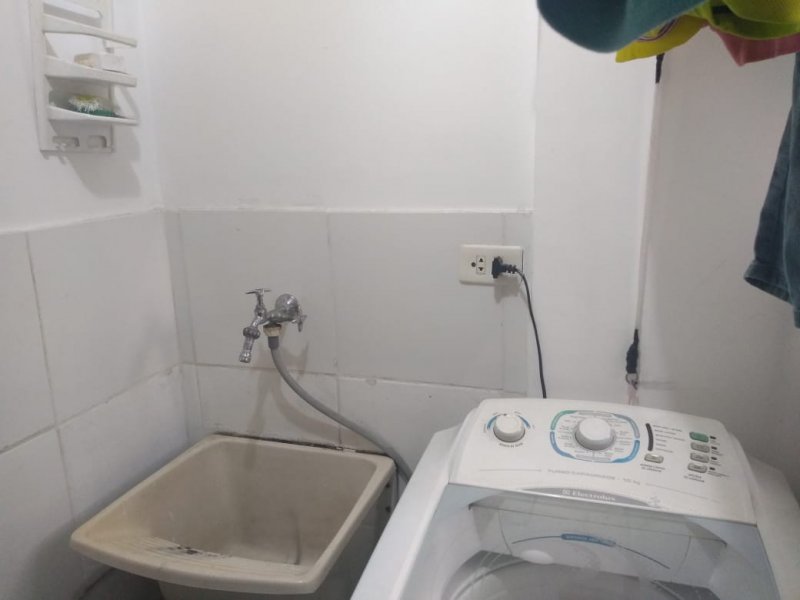 Apartamento à venda Bandeiras com 57m² e 2 quartos por R$ 230.000 - 592126667-foto-areadeservico1.jpeg