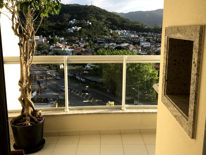 imóvel com 78m² - Itacorubi - Florianópolis