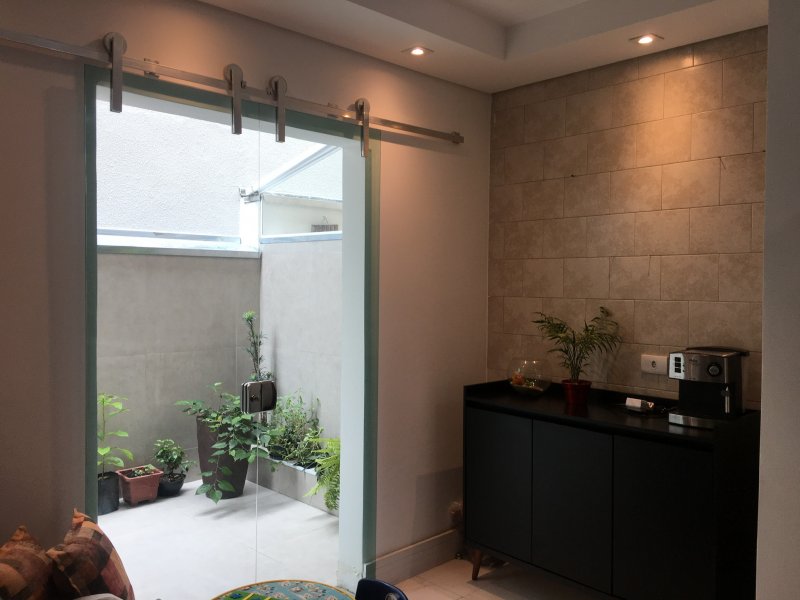Casa de condomínio à venda Vila Valparaíso com 144m² e 3 quartos por R$ 560.000 - 1381988356-e34d3b1f-a385-47f1-96eb-d8cc18af5ebc.jpeg