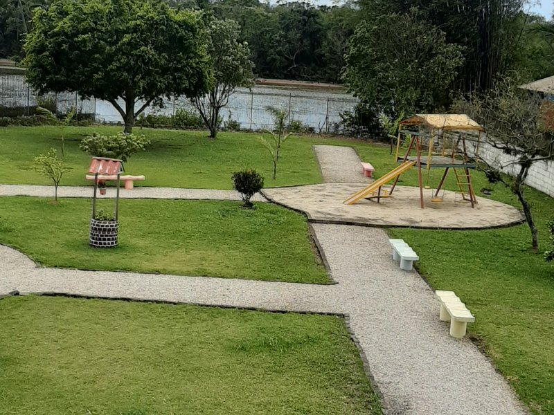 imóvel com 71m² - Centro - Biguacu