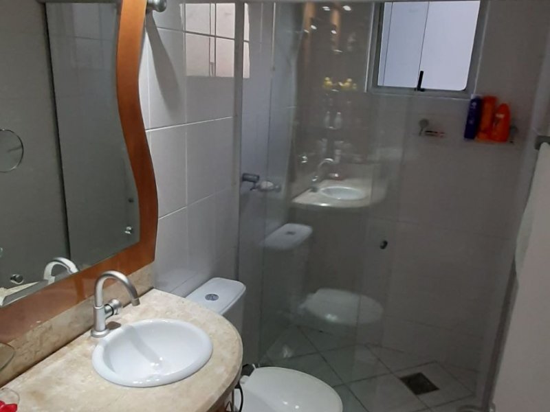 imóvel com 71m² - Centro - Biguacu
