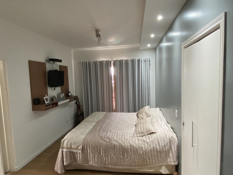Casa de condomínio à venda Tarumã com 456m² e 3 quartos por R$ 1.300.000 - 1946268057-2b62bc52-37be-4317-aaaa-a8af7ba6a656.jpeg