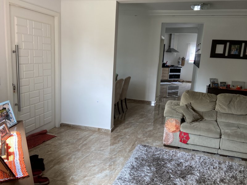 Casa de condomínio à venda Tarumã com 456m² e 3 quartos por R$ 1.300.000 - 2083329545-3754b346-a8ce-4269-a39f-361e7233c5ce.jpeg