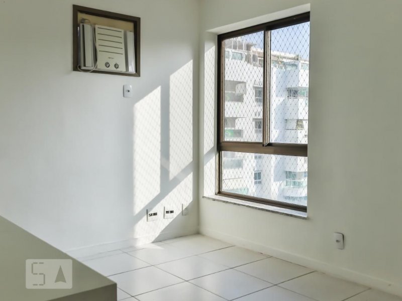 Apartamento à venda Barra da Tijuca com 157m² e 4 quartos por R$ 1.250.000 - 1245227371-69c263e5-1f24-400e-8afa-e86aa5e9bb8a.jpeg
