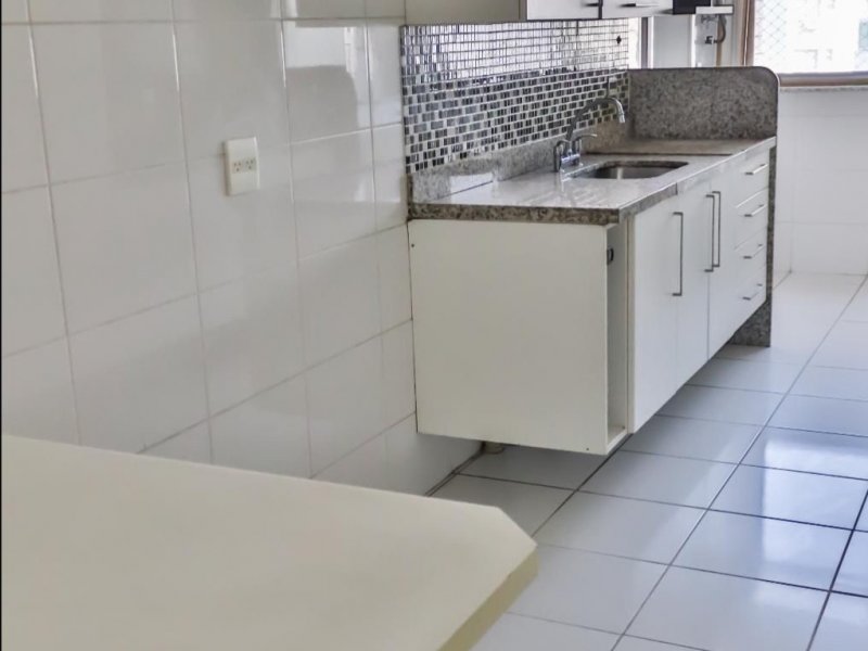Apartamento à venda Barra da Tijuca com 157m² e 4 quartos por R$ 1.250.000 - 1861058462-a58aa8d8-2d10-45ec-9a43-0ed4b41d5ef7.jpeg