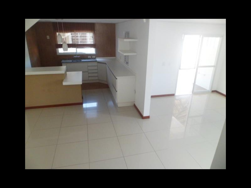 Casa à venda Campeche Central com 179m² e 3 quartos por R$ 780.000 - 1493539866-0-50734-335268.jpg