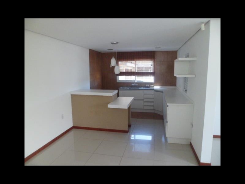 Casa à venda Campeche Central com 179m² e 3 quartos por R$ 780.000 - 916465457-0-50734-335264.jpg