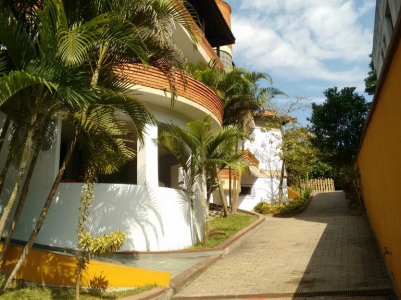 Casa de condomínio à venda Arujazinho III com 1000m² e 5 quartos por R$ 4.500.000 - 562382822-acf50ecc-b9df-4ce7-ac26-c171e79d7c90.jpeg