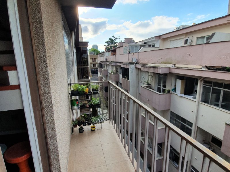 imóvel com 64m² - Passo d'Areia - Porto Alegre