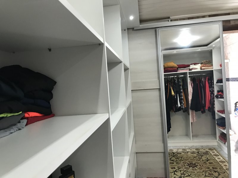 Casa à venda Maringá com 220m² e 4 quartos por R$ 350 - 1047782882-b2d218ac-e10a-4450-aba8-e37f2191dc0a.jpeg